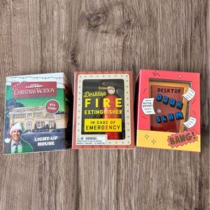 NEW Lot of 3 Novelty Desktop Gifts